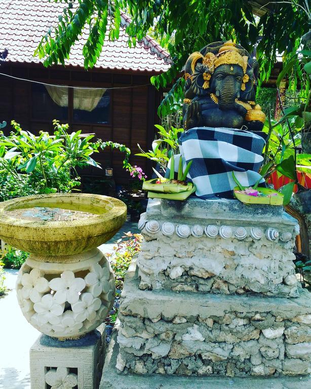 Lembah Bhucarya Hotell Lembongan Eksteriør bilde
